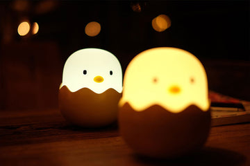 HuggNest™ Cute Egg Shell Chicken Squishy Night Light - Gentle Glow with Charming Whimsy🐣